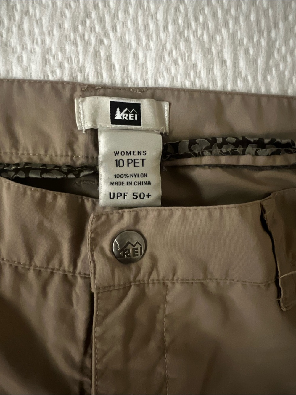 Women’s Cargo Pants in Khaki Tan - REI